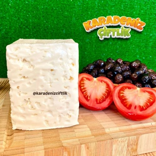 TAM YAĞLI İNEK PEYNİRİ 670-750 Gr