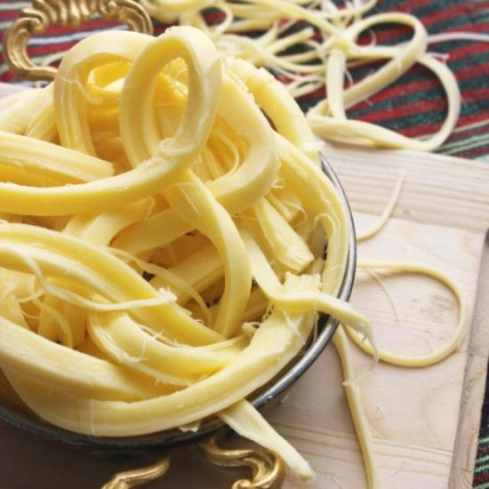 KUYMAKLIK TELLİ PEYNİR 1000 Gr